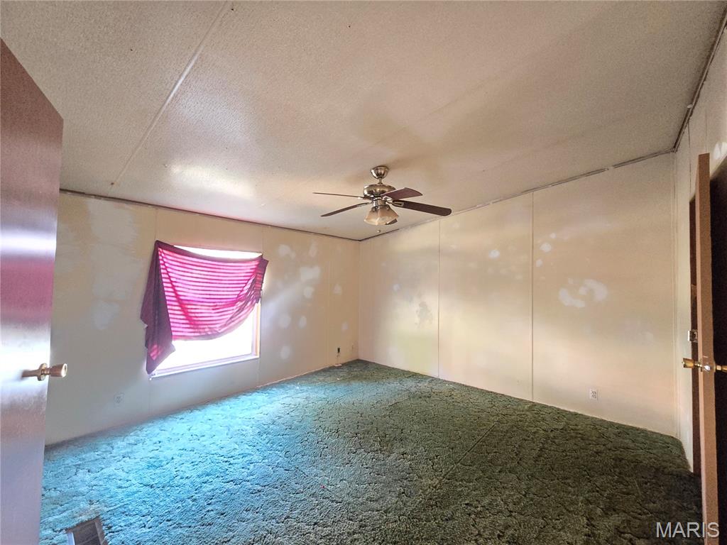 19050 Sikes Road Ste. Genevieve, MO 63670 - Photo 22 of 27