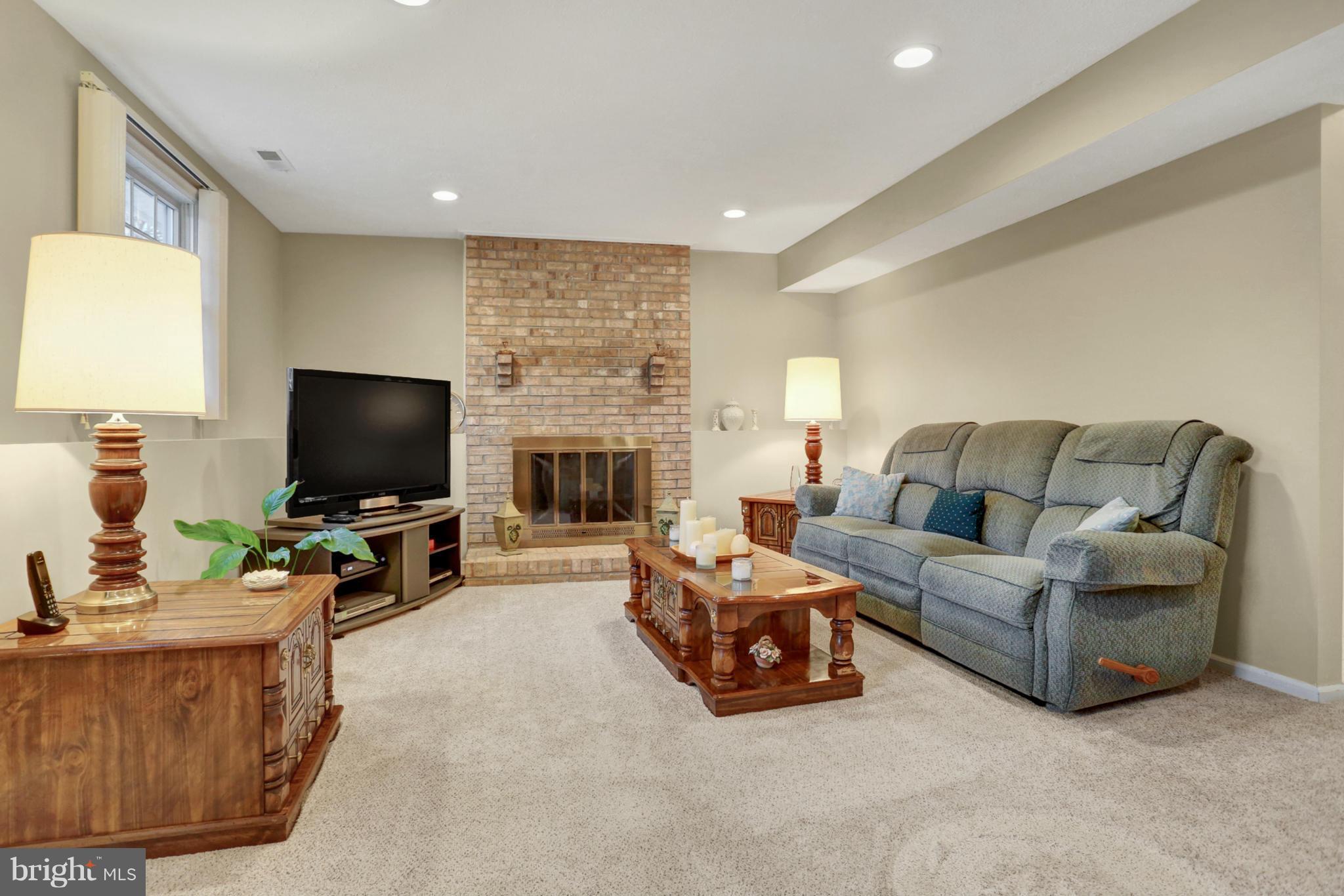 9503 Hallhurst Road Nottingham, MD 21236 - Photo 22 of 29 gas fireplace