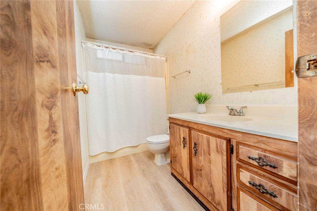 1550 Rimpau, Unit 13 Corona, CA 92881 - Photo 14 of 32