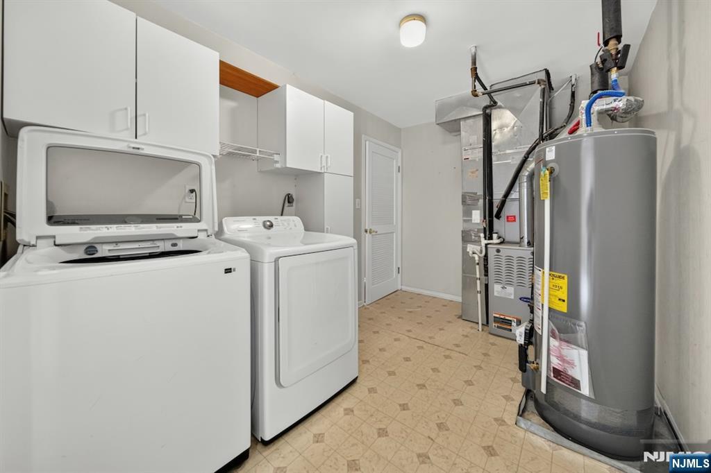 4 Springholm Drive Berkeley Heights, NJ 07922 - Photo 7 of 16 Gallery Image 7
