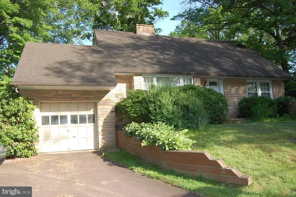 $375,000 | 314 East Park Avenue, Sellersville, PA 18960