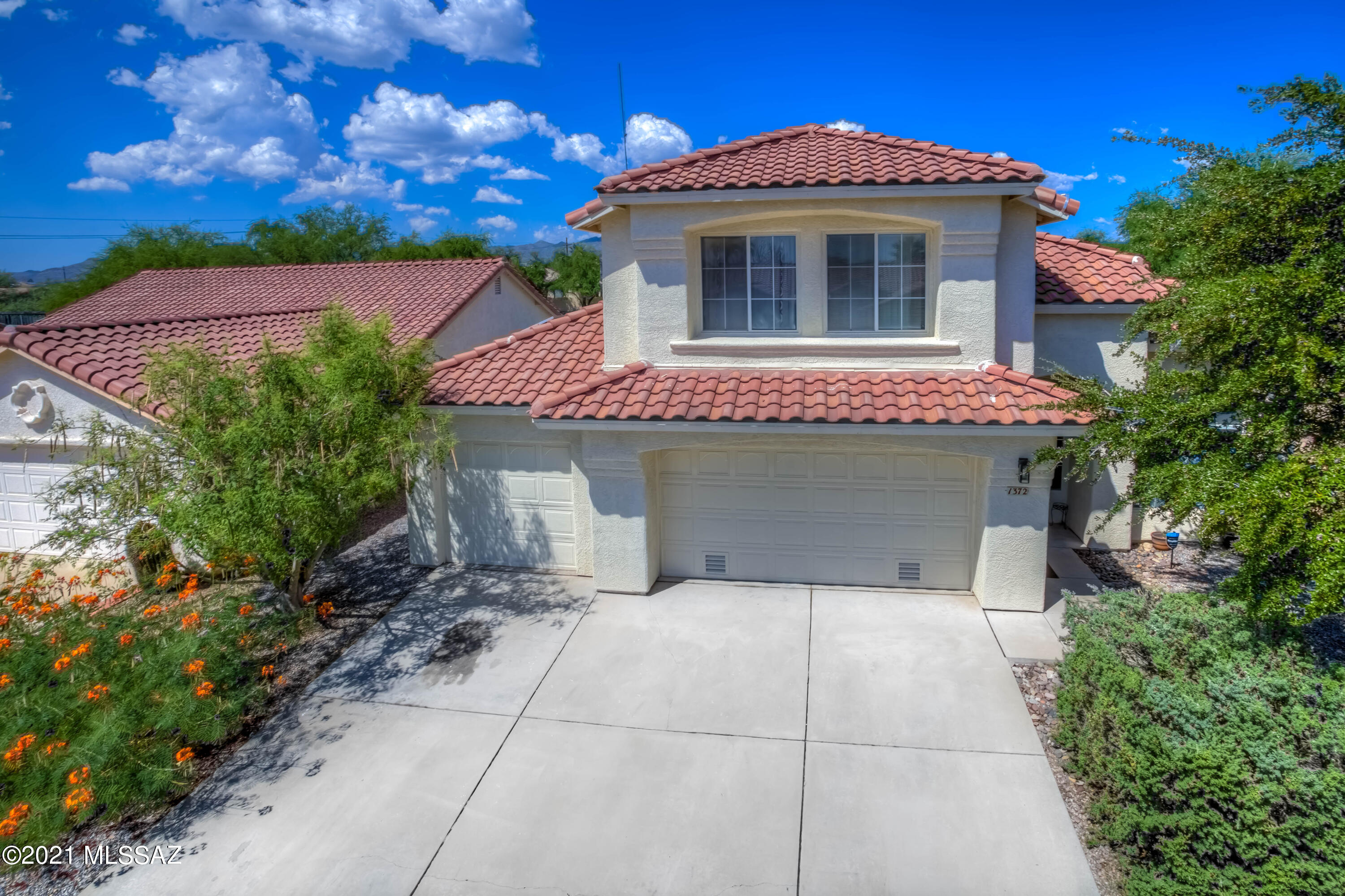 1372 West Valley Ridge Place Tucson, AZ 85737 - Photo 1 of 37