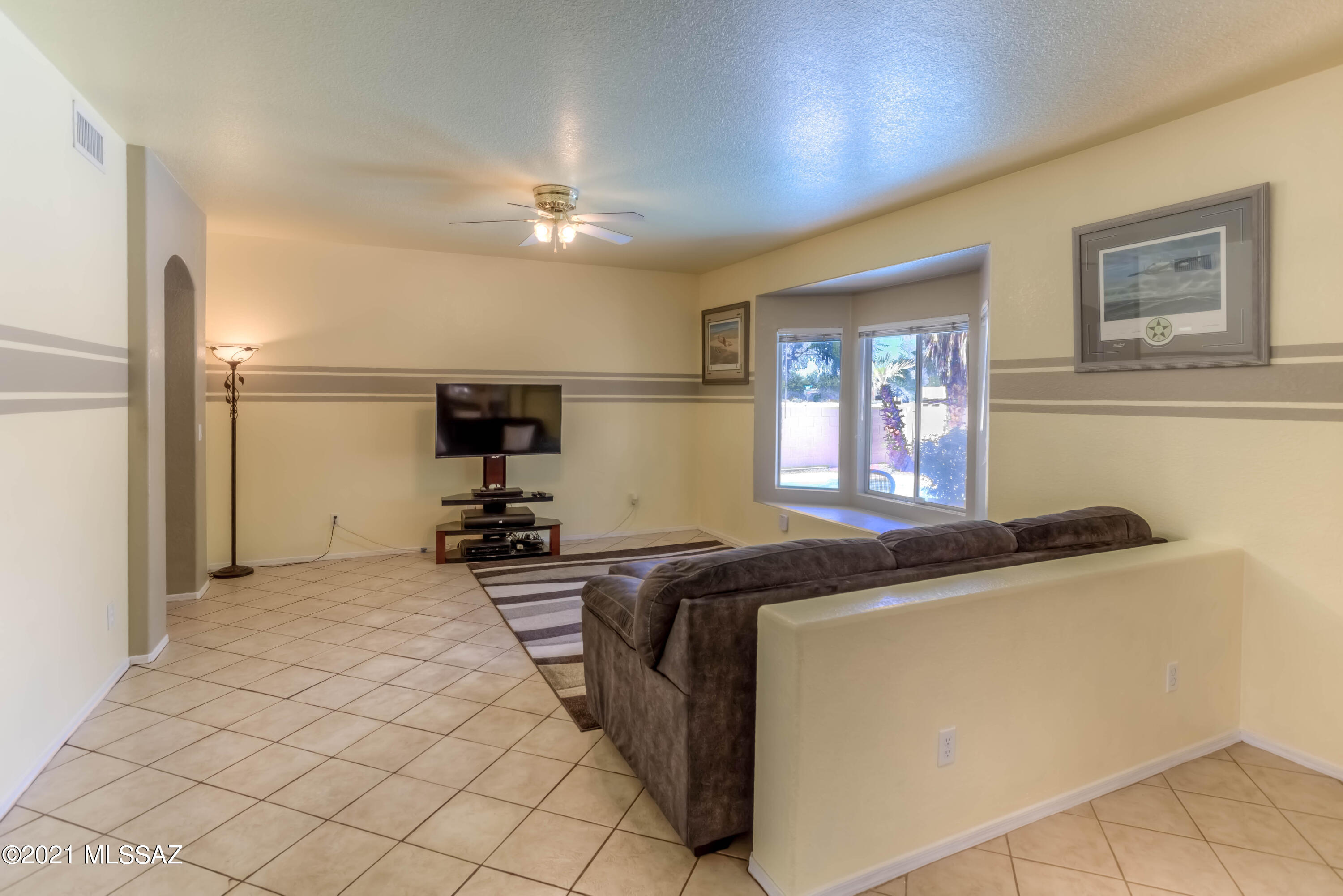 1372 West Valley Ridge Place Tucson, AZ 85737 - Photo 18 of 37