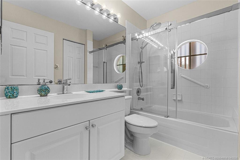 8050 Aberdeen Drive, Unit 202 Boynton Beach, FL 33472 - Photo 21 of 35