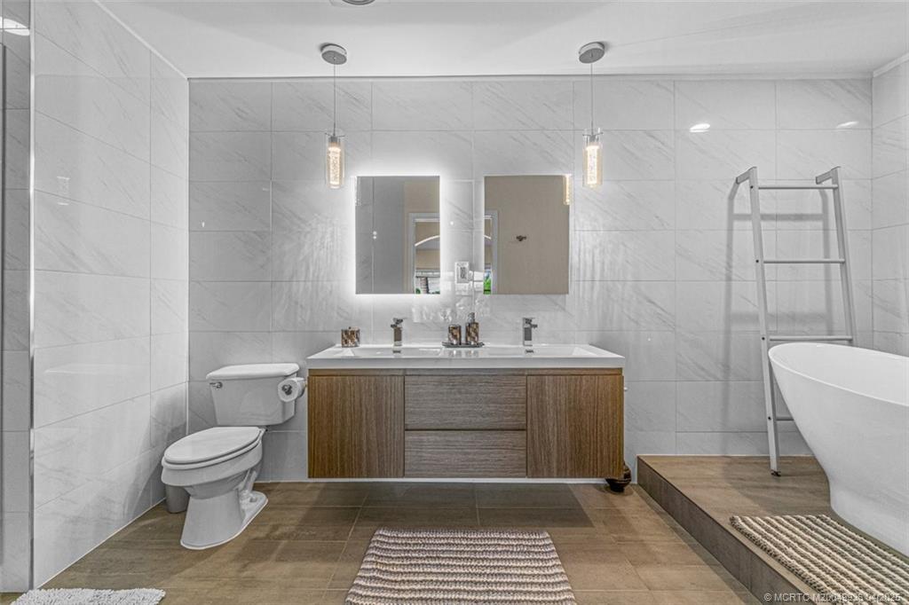 8050 Aberdeen Drive, Unit 202 Boynton Beach, FL 33472 - Photo 26 of 35