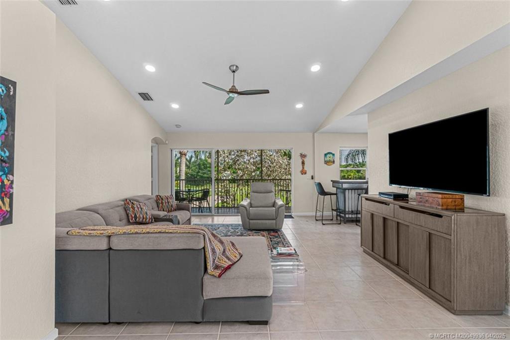 8050 Aberdeen Drive, Unit 202 Boynton Beach, FL 33472 - Photo 10 of 35