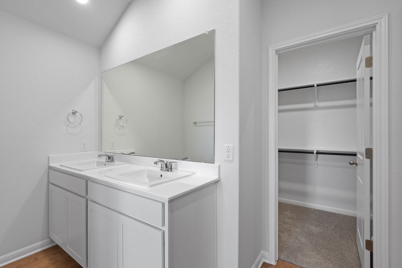 133 Hatari Trail Jarrell, TX 76537 - Photo 19 of 33
