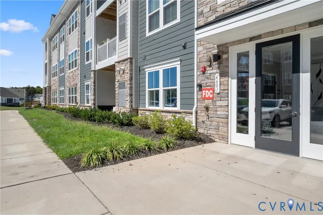 $285,000 | 6601 Citory Way, Unit 304, Moseley, VA 23120