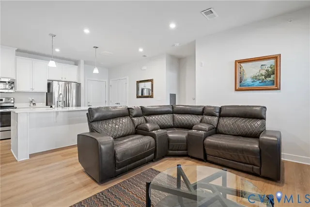 $285,000 | 6601 Citory Way, Unit 304, Moseley, VA 23120