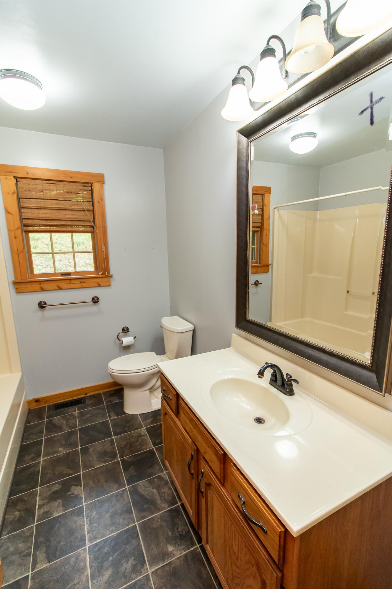 2846 Cedar Road Stamping Ground, KY 40379 - Photo 47 of 149 FZ1A3923