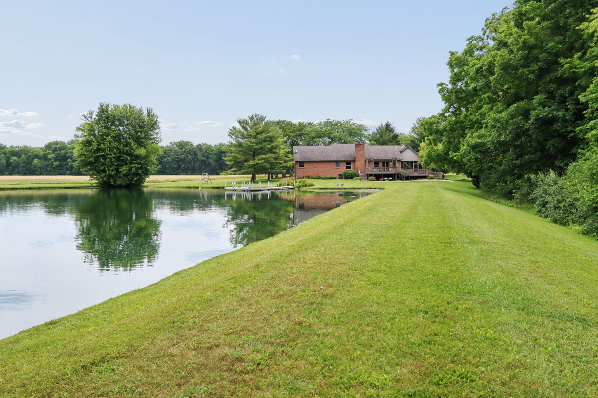 1525 Cole Road Columbus, OH 43228 - Photo 63 of 92