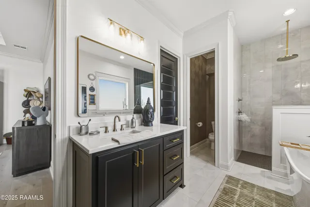 $569,000 | 300 Alexander Palm Avenue, Youngsville, LA 70592