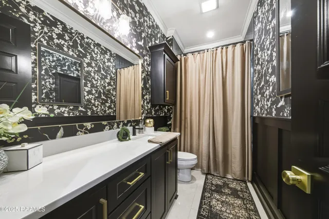 $569,000 | 300 Alexander Palm Avenue, Youngsville, LA 70592