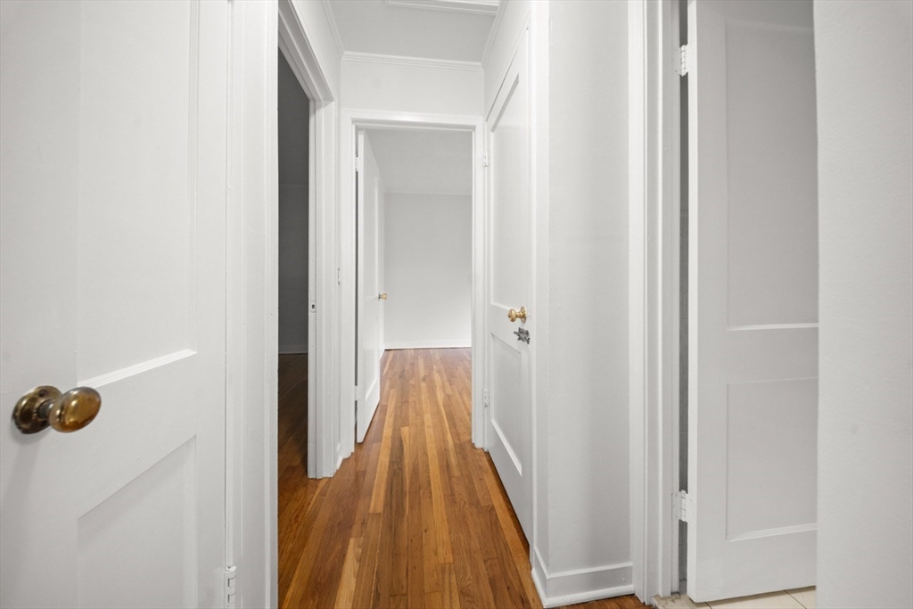 1180 Main Street, Unit 2 Waltham, MA 02451 - Photo 10 of 32