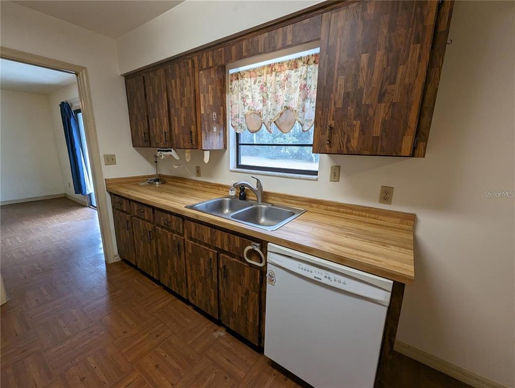 721 Southwest 127 Street Newberry, FL 32669 - Photo 14 of 19