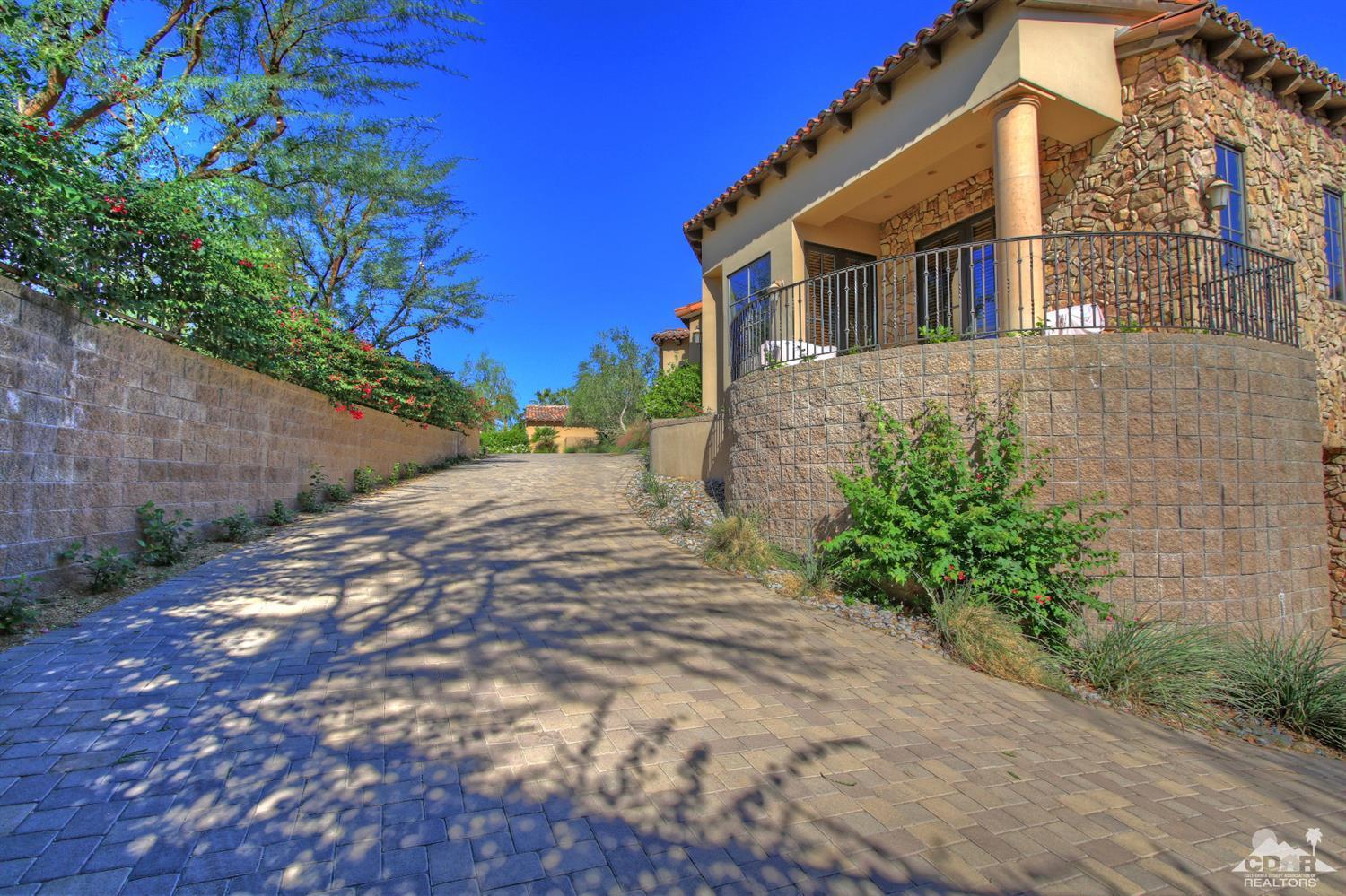 57300 Peninsula Lane La Quinta, CA 92253 - Photo 86 of 97 a front view of a house with a yard