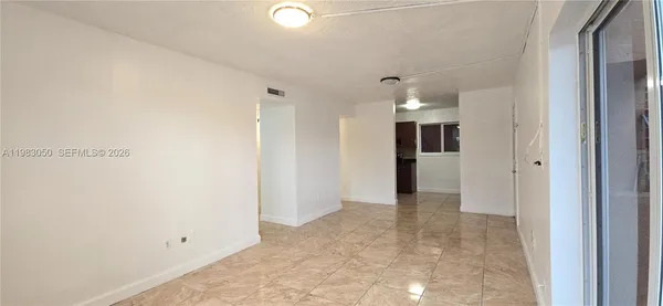 $1,895 | 718 Southeast 8th Street, Unit 1, Hialeah, FL 33010