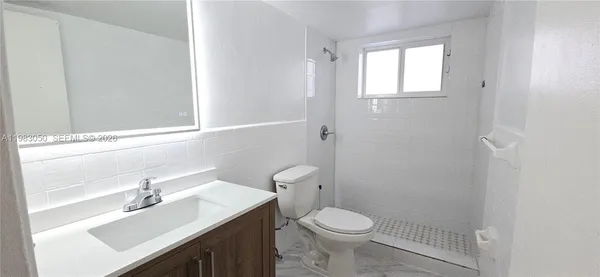 $1,895 | 718 Southeast 8th Street, Unit 1, Hialeah, FL 33010