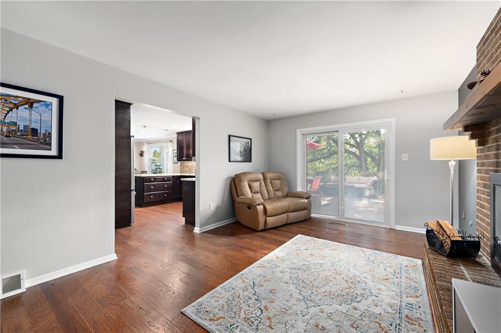 10405 Meinert Road Wexford, PA 15090 - Photo 5 of 39 Gallery Image 5