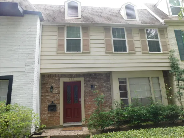 $2,600 | 472 North Post Oak Lane, Houston, TX 77024
