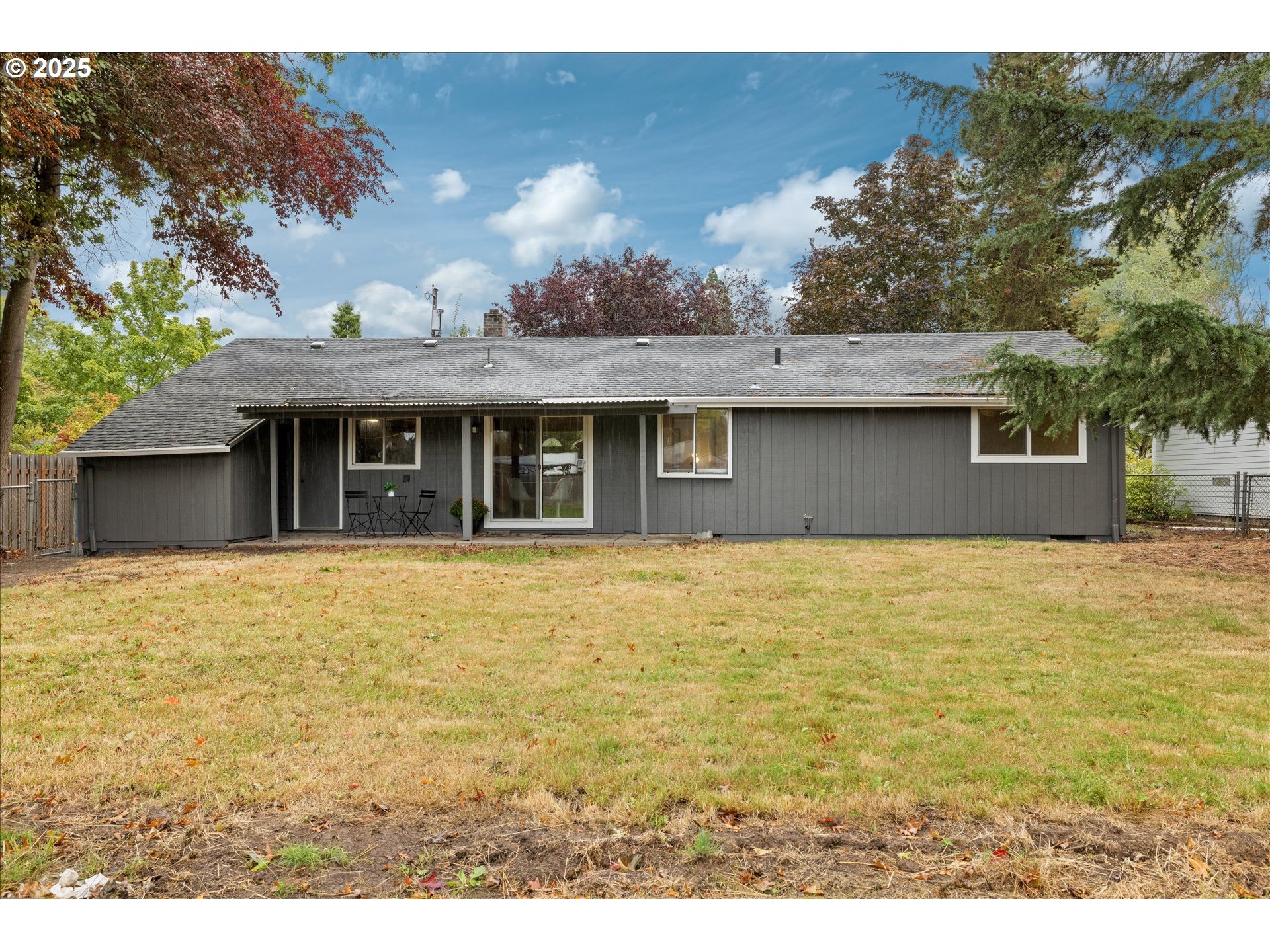 11755 Southwest 9th Street Beaverton, OR 97005 - Photo 19 of 20 Gallery Image 19