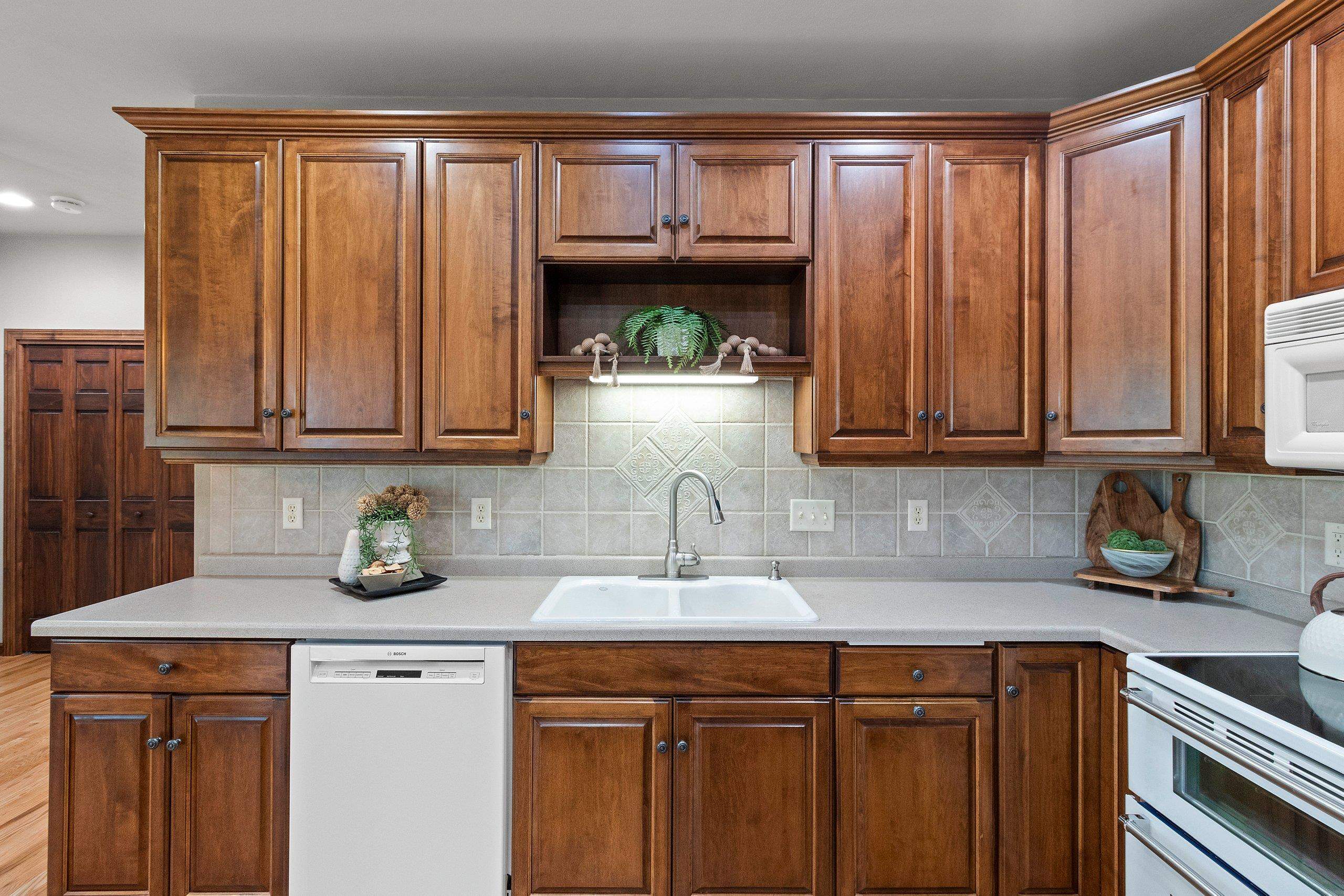 W7436 Ridgeside Drive Neenah, WI 54956 - Photo 27 of 57