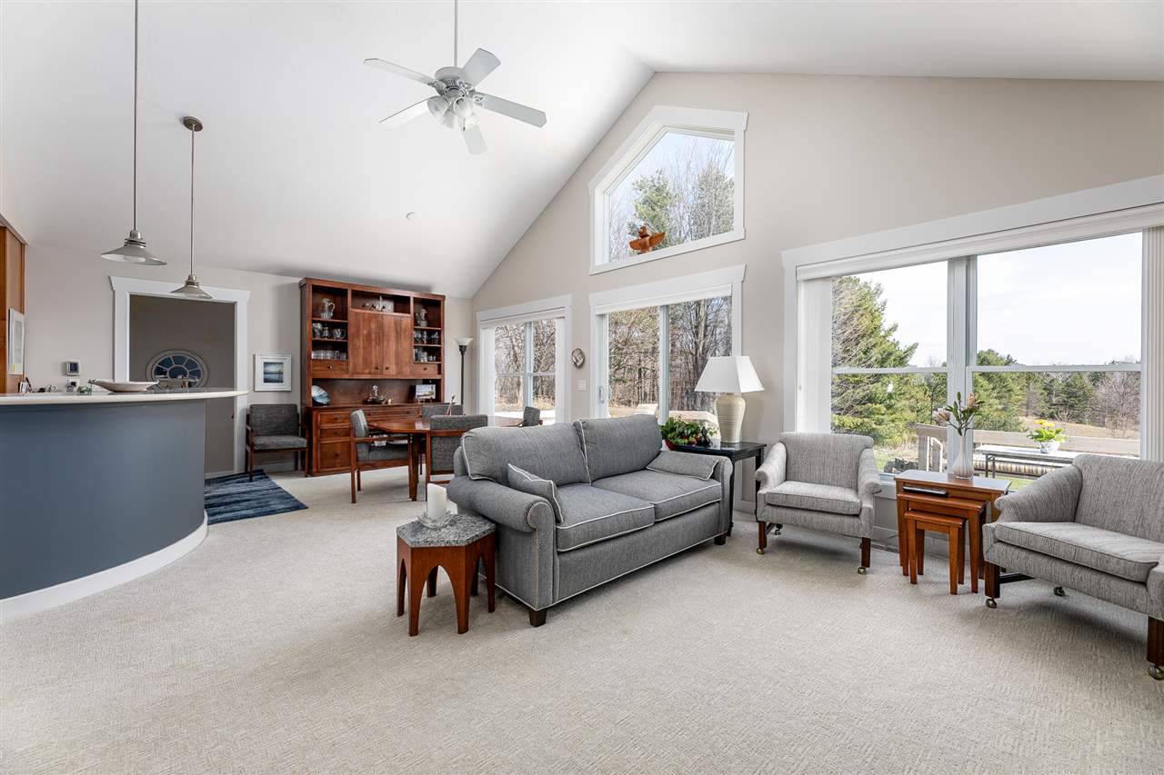 1785 South Donnybrook Road Suttons Bay, MI 49682 - Photo 8 of 36 1885875-7.JPG