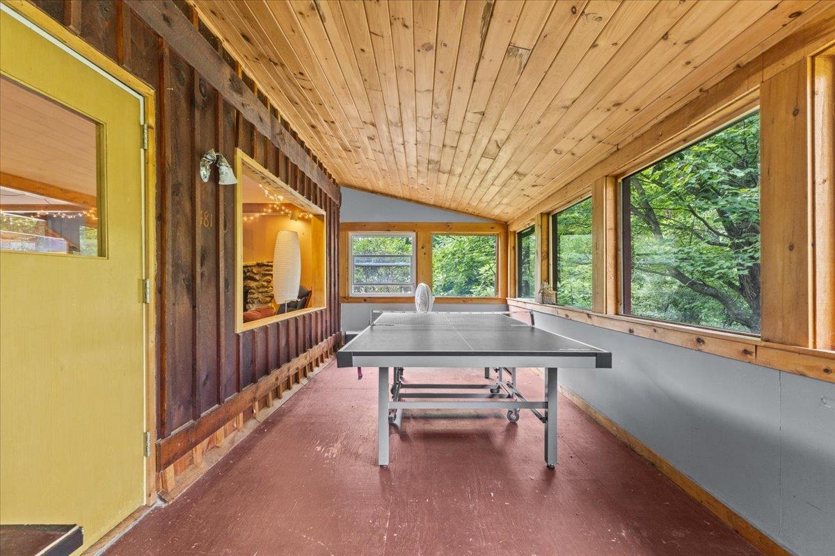 2269 South Road Williston, VT 05495 - Photo 2 of 60