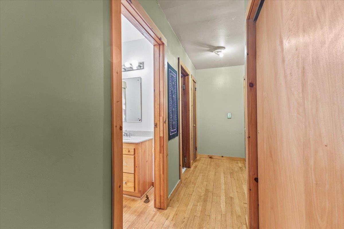 2269 South Road Williston, VT 05495 - Photo 23 of 60