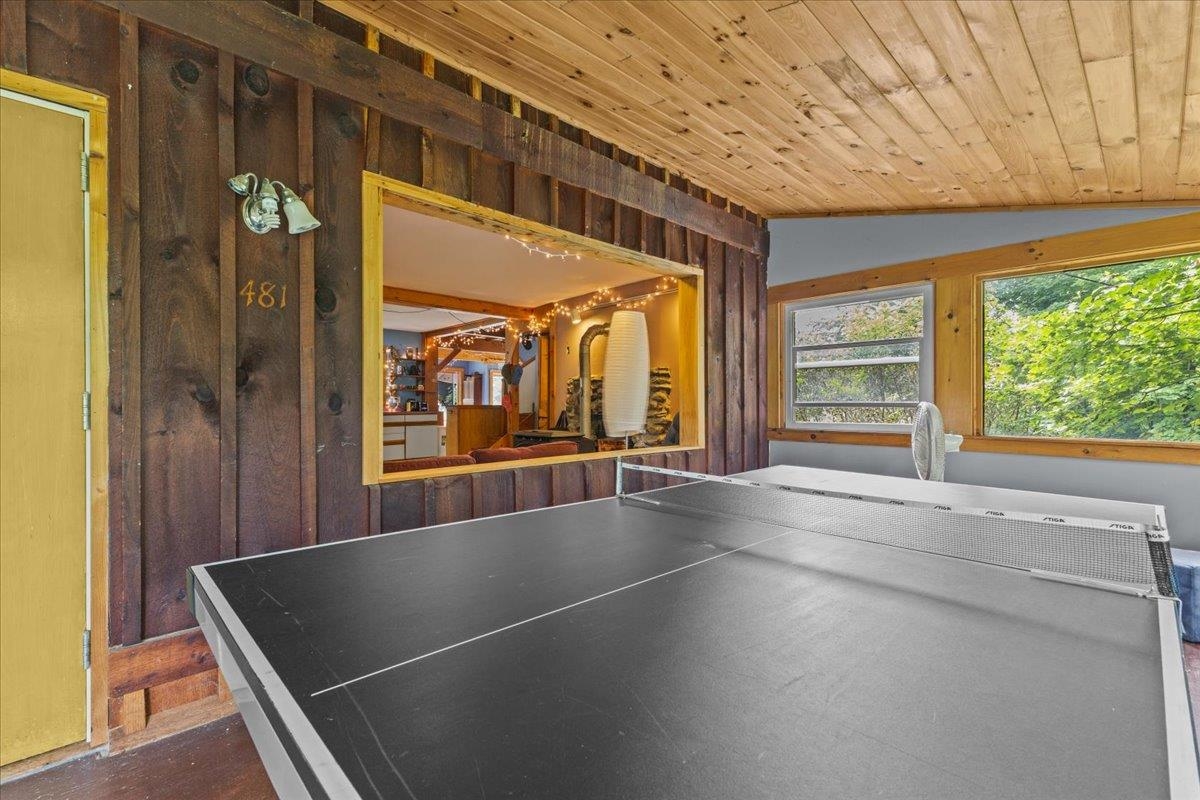 2269 South Road Williston, VT 05495 - Photo 3 of 60