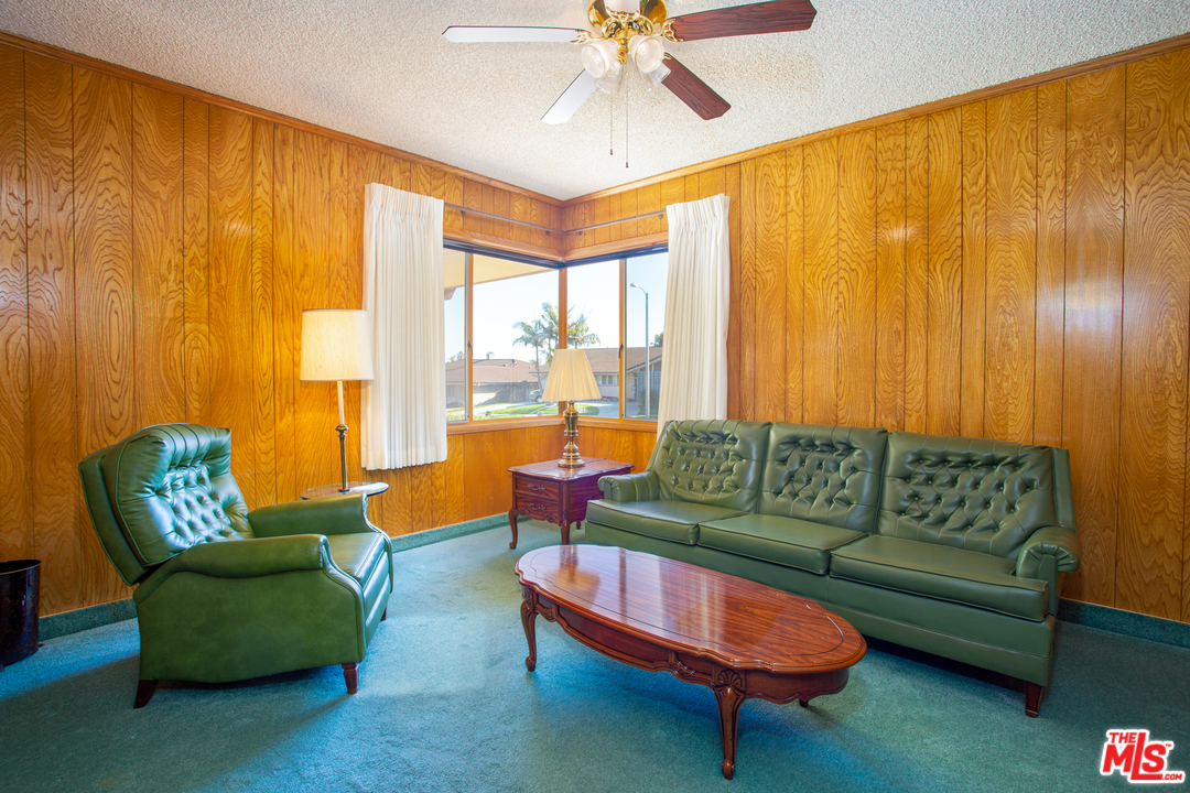 4245 Olympiad Drive View Park, CA 90043 - Photo 15 of 31