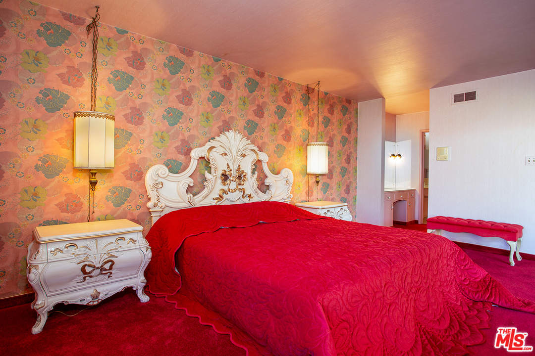 4245 Olympiad Drive View Park, CA 90043 - Photo 19 of 31