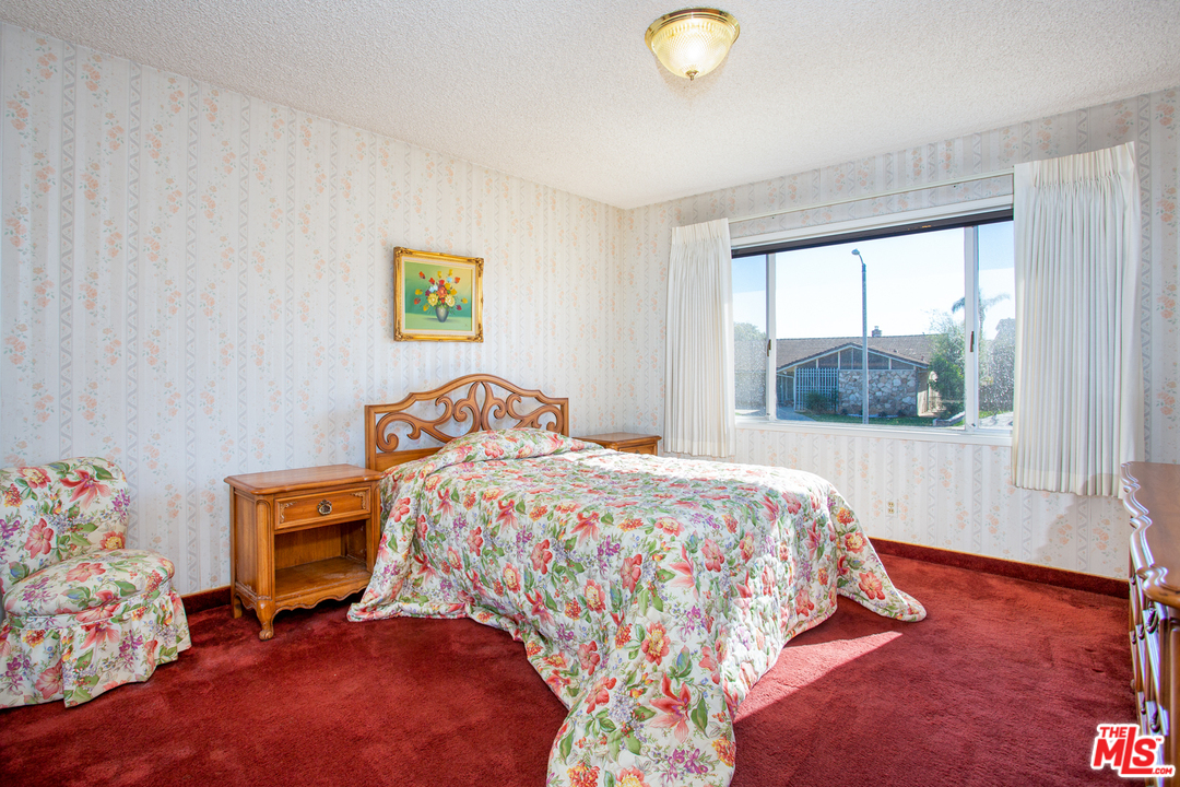 4245 Olympiad Drive View Park, CA 90043 - Photo 23 of 31