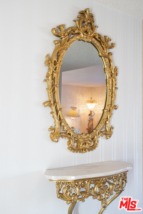 4245 Olympiad Drive View Park, CA 90043 - Photo 4 of 31