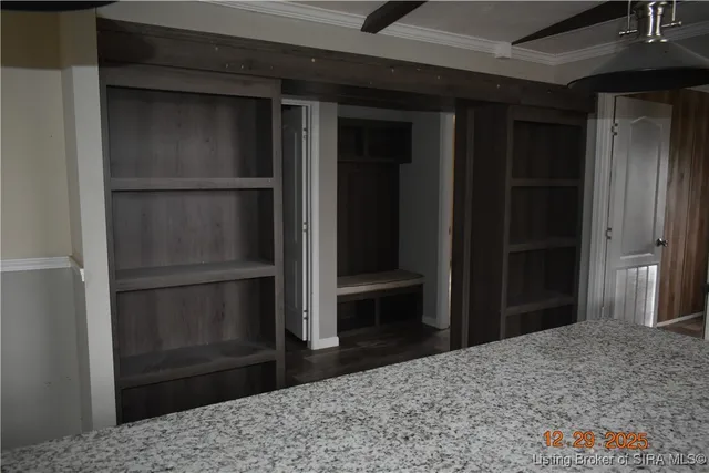 $124,400 | 28 East Vine Street, Campbellsburg, IN 47108