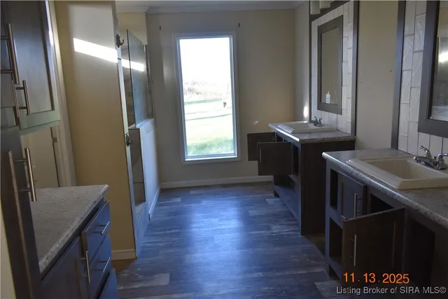 $124,400 | 28 East Vine Street, Campbellsburg, IN 47108