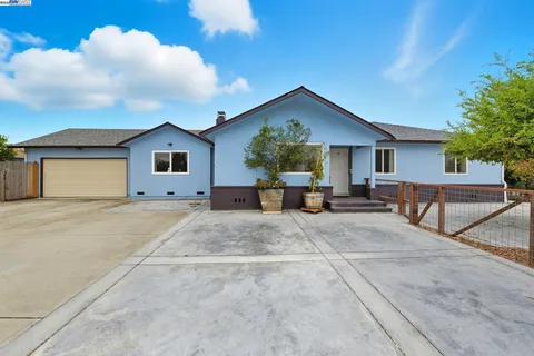 $1,160,750 | 36701 Olive Street, Newark, CA 94560