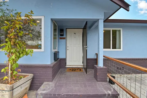 $1,160,750 | 36701 Olive Street, Newark, CA 94560