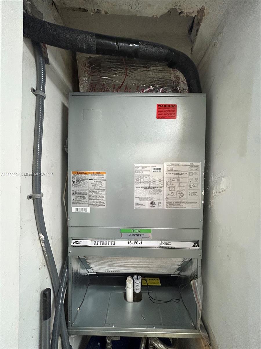 13499 Biscayne Boulevard, Unit 403 North Miami, FL 33181 - Photo 30 of 31