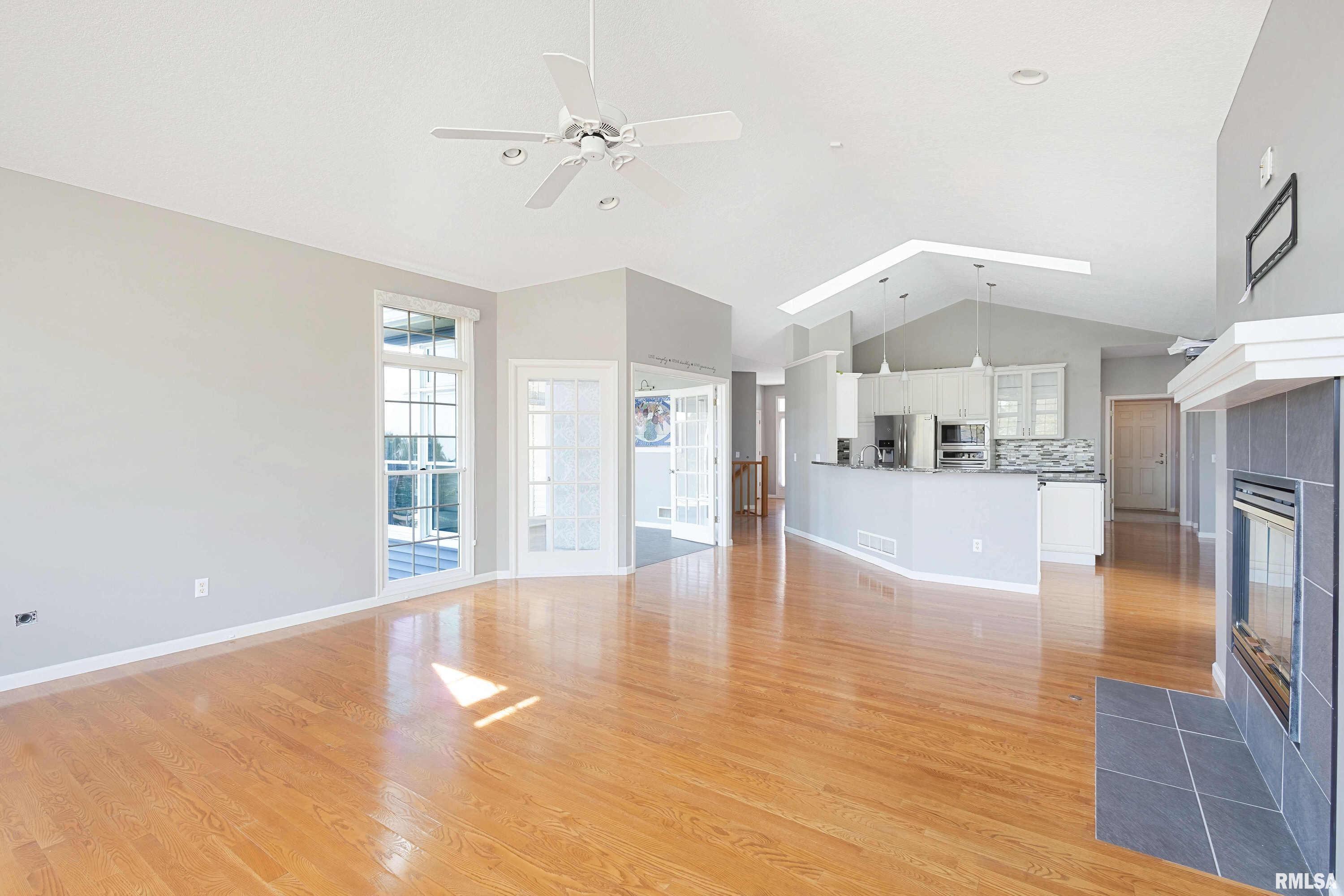 4409 Forest Road Davenport, IA 52807 - Photo 19 of 37 Gallery Image 19