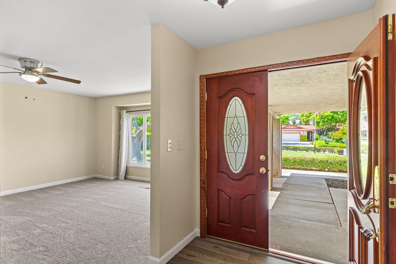 940 Constitution Way Tracy, CA 95376 - Photo 11 of 63