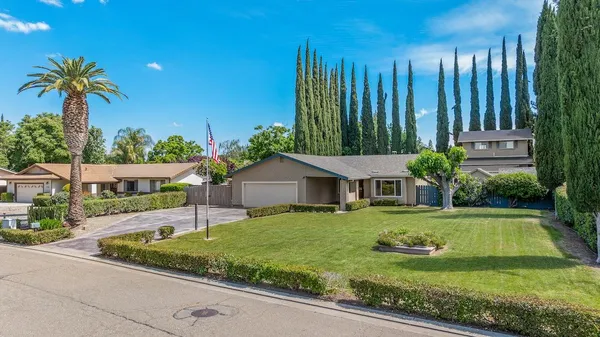 $895,000 | 940 Constitution Way, Tracy, CA 95376