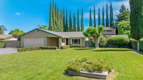 $895,000 | 940 Constitution Way, Tracy, CA 95376