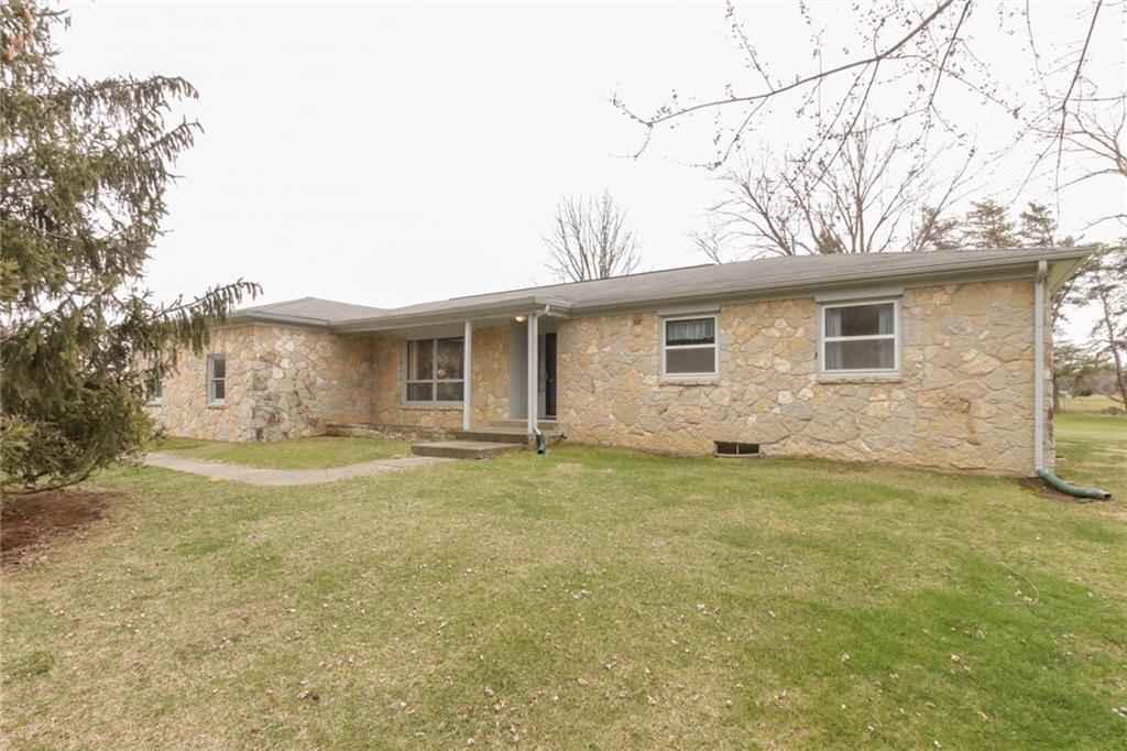 13324 Cumberland Road Fishers, IN 46038 - Photo 1 of 41