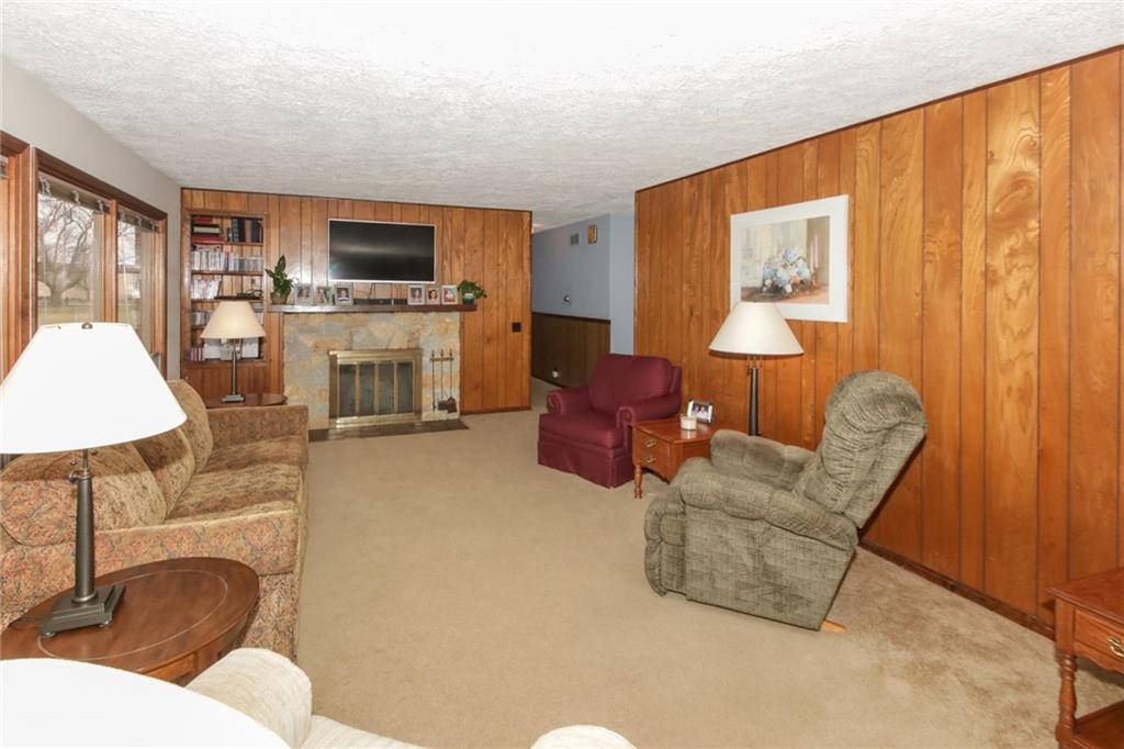13324 Cumberland Road Fishers, IN 46038 - Photo 7 of 41