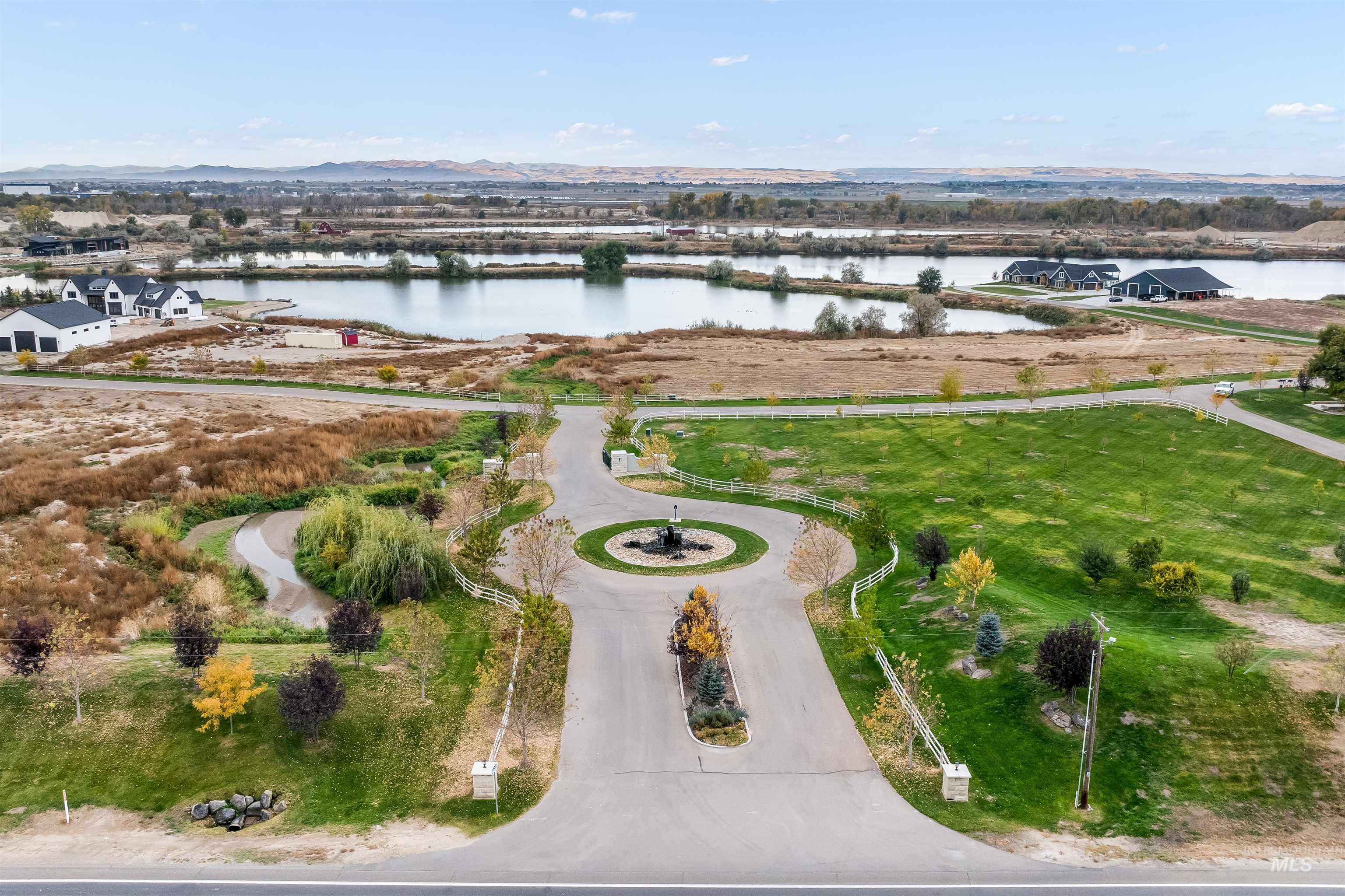 Tbd Tbd Lake Caldwell, ID 83607 - Photo 2 of 20 Drone / aerial view of a large body of water