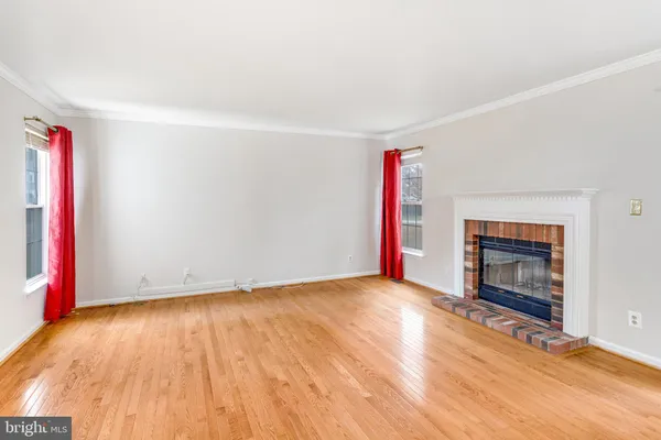 $3,900 | 15385 Bevanwood Drive, Woodbridge, VA 22193
