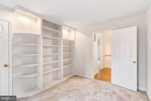$3,900 | 15385 Bevanwood Drive, Woodbridge, VA 22193