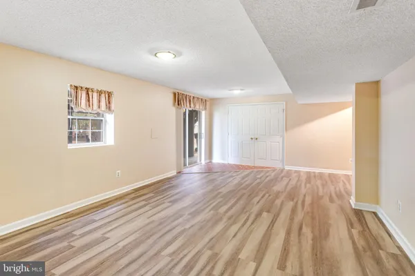 $3,900 | 15385 Bevanwood Drive, Woodbridge, VA 22193