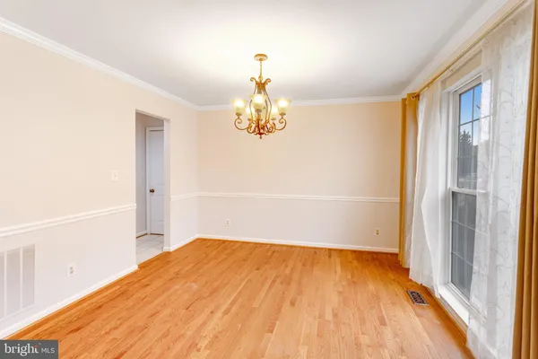 $3,900 | 15385 Bevanwood Drive, Woodbridge, VA 22193